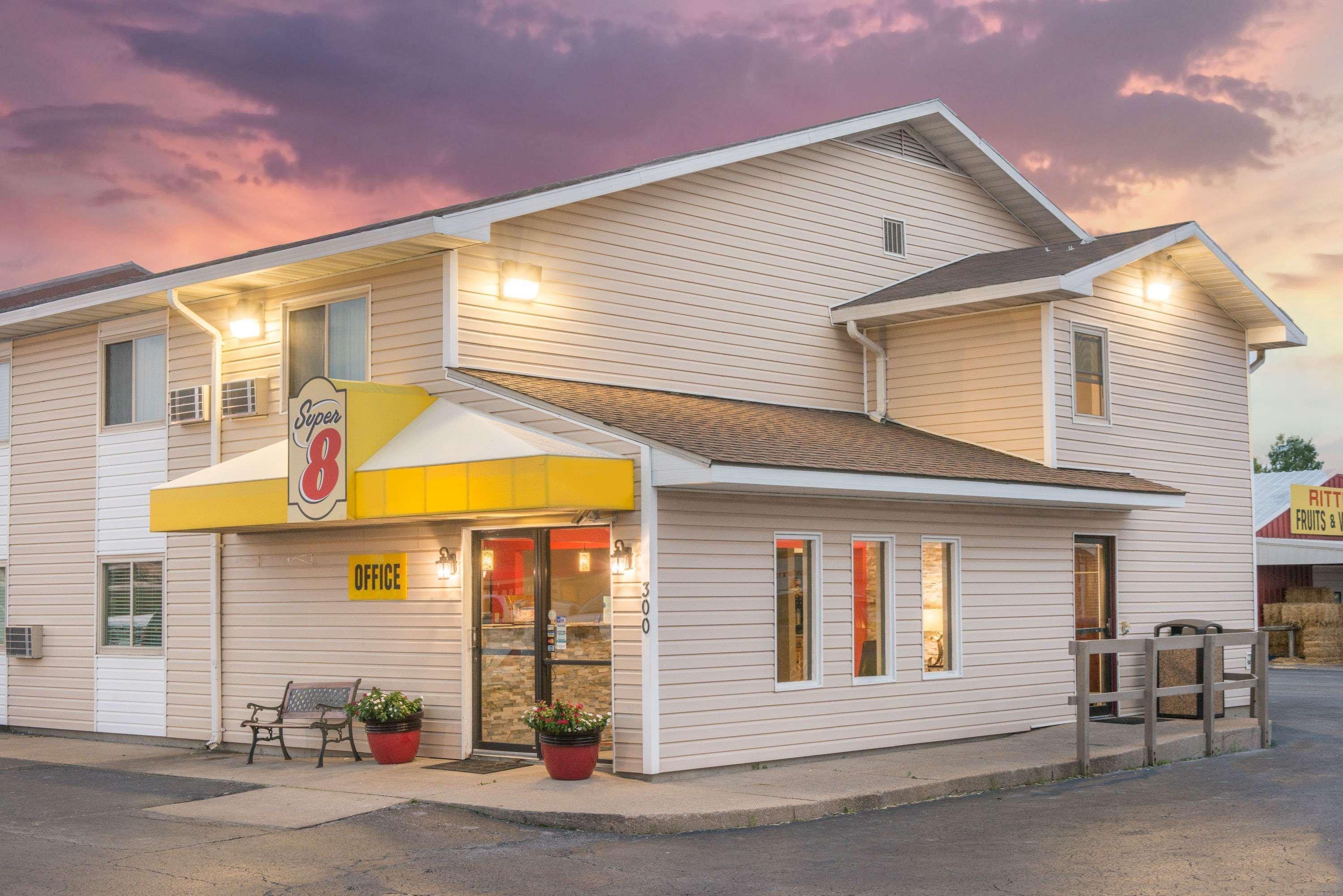 Motel Super 8 By Wyndham Moberly Mo Zewnętrze zdjęcie